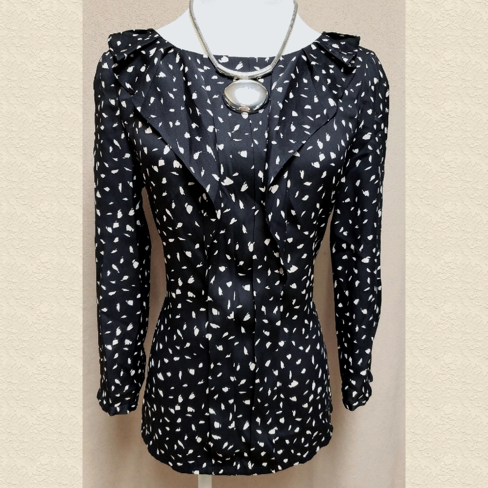 NWOT Loft Ruffle Blouse